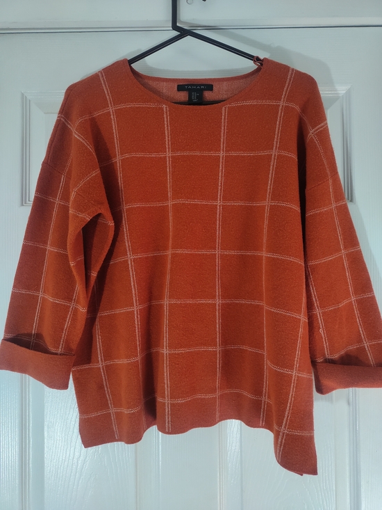 Tahari Sweaters - Tahari Rust Orange Windowpane Crewneck Sweater